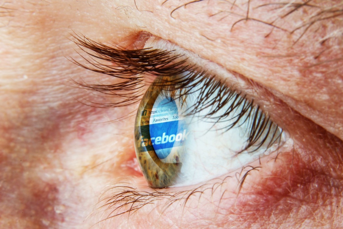 Facebook unapređuje AI za opis fotografija slabovidim osobama