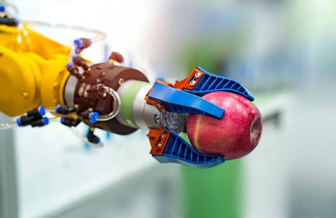 Ovi leteći roboti su preuzeli posao berača voća