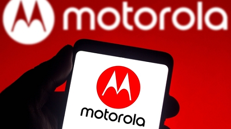 Render otkrio dizajn telefona Motorola Moto G13